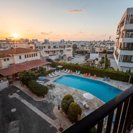Alexis Apartments - Lovely 2-Bedroom With Swimming Pool Пафос Екстериор снимка